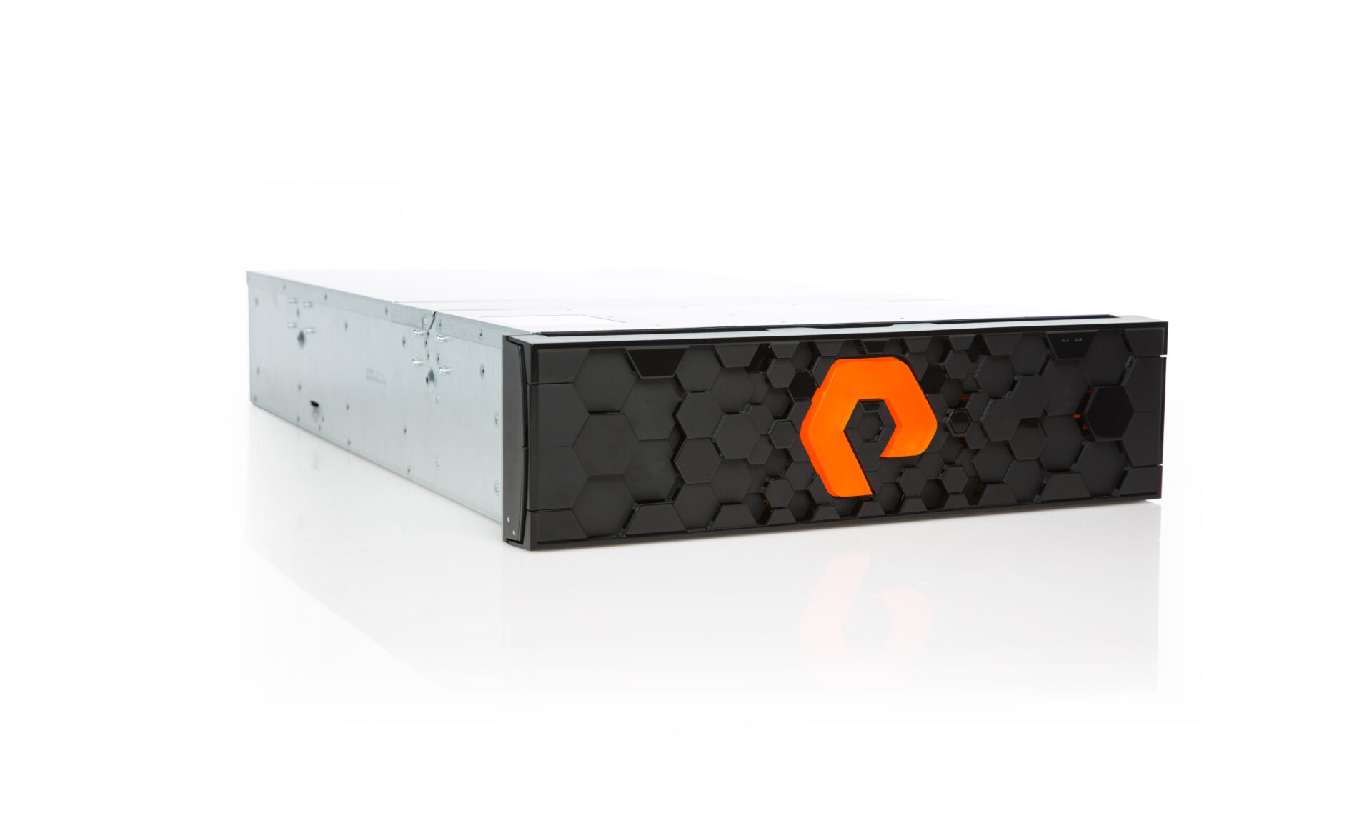 Pure Storage apresenta FlashArray X linha de armazenamento totalmente